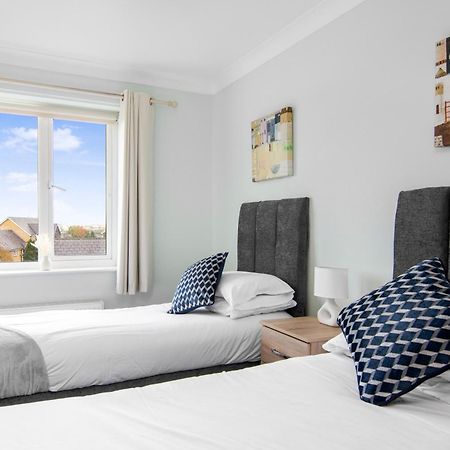 Onsitestays - Cosy 2-Bedroom Apartment With Free Parking, Wi-Fi & London Links Northfleet Exterior foto