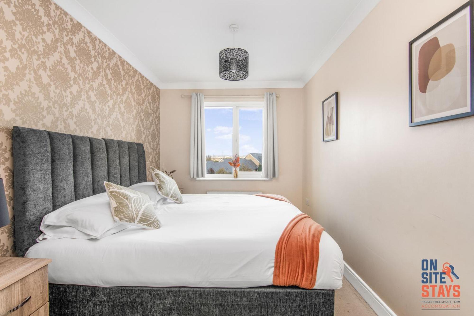 Onsitestays - Cosy 2-Bedroom Apartment With Free Parking, Wi-Fi & London Links Northfleet Exterior foto